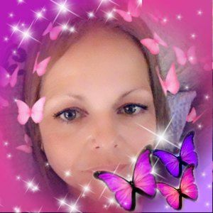 Meet your Posher, Jenn